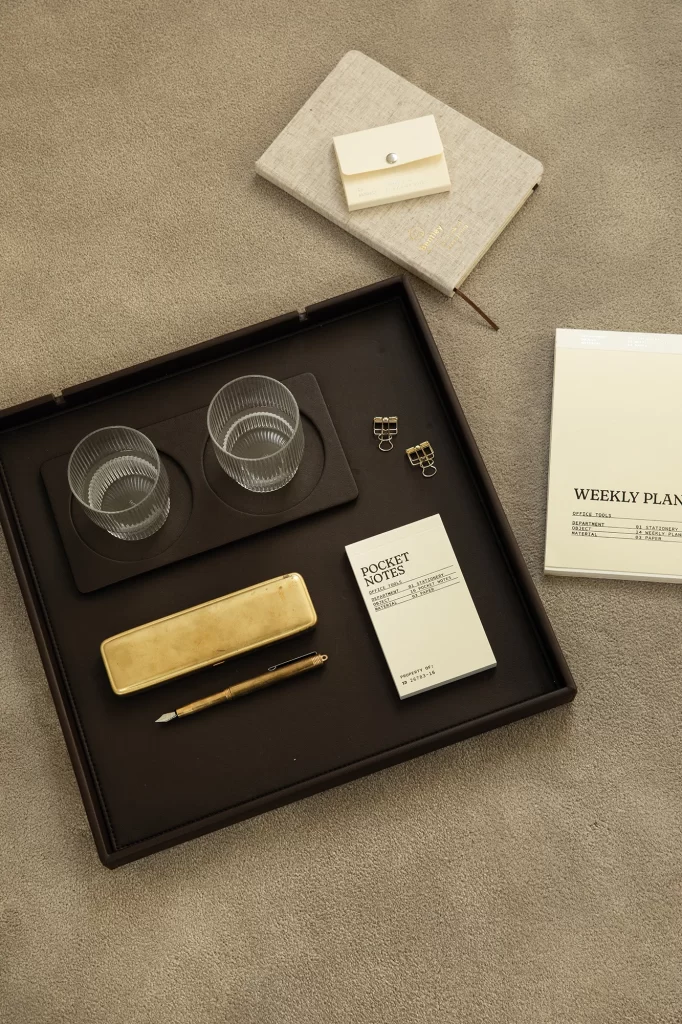 Area de trabalho em quarto de hotel